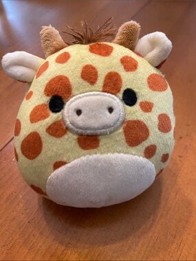 Zuni, the giraffe squish mallow